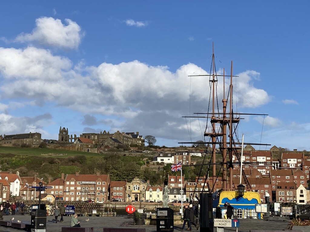 Whitby by illinilass