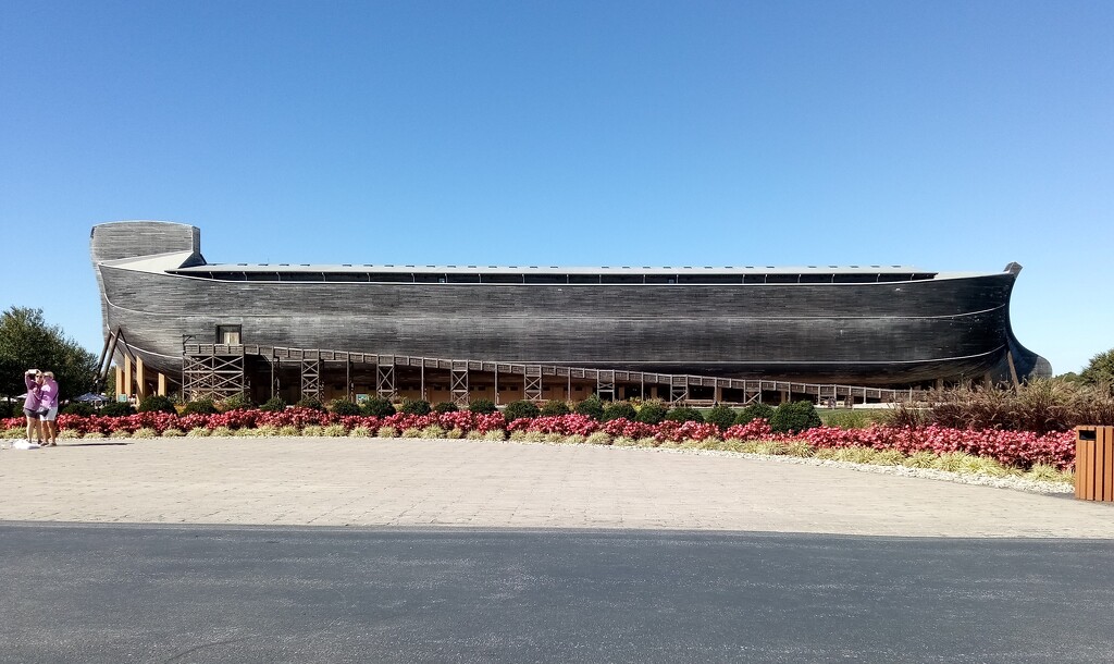 Life-Size Replica Of Noah's Ark by bjywamer