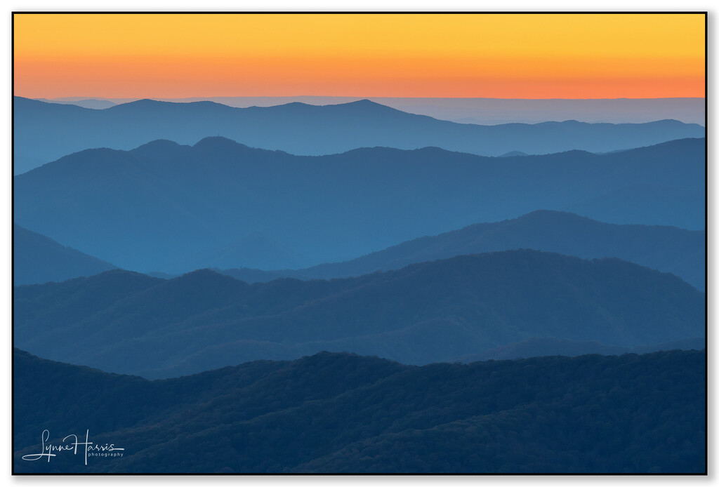 Great Smoky Sunset by lynne5477