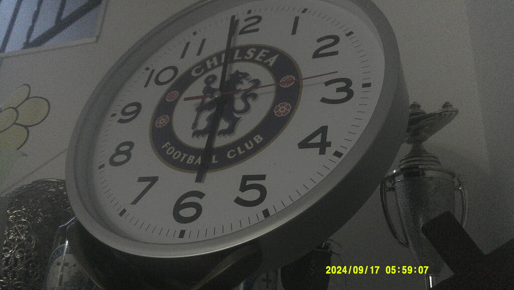 Day 4: New clock by fa1ry_du5t