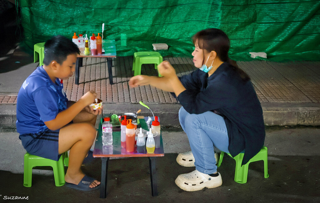 Evening meal at the night market by ankers70