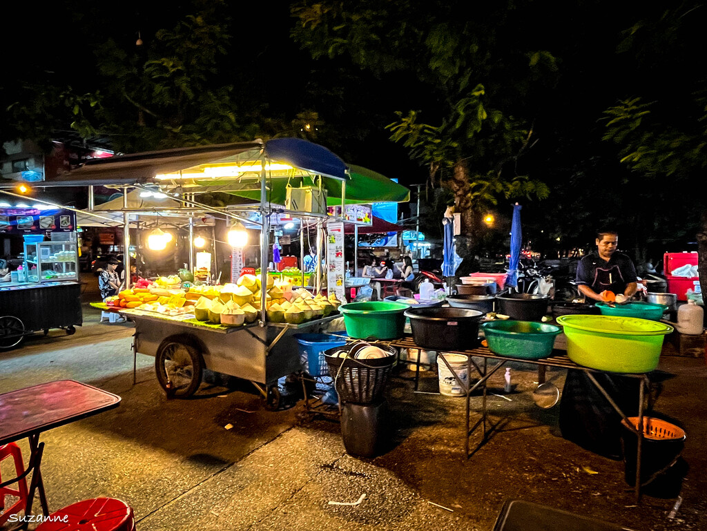 The dishwasher at the night market by ankers70