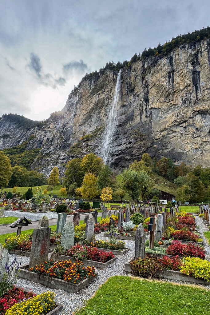 Lauterbrunnen by kwind