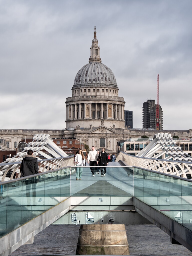 St Paul’s Cathedral by anncooke76