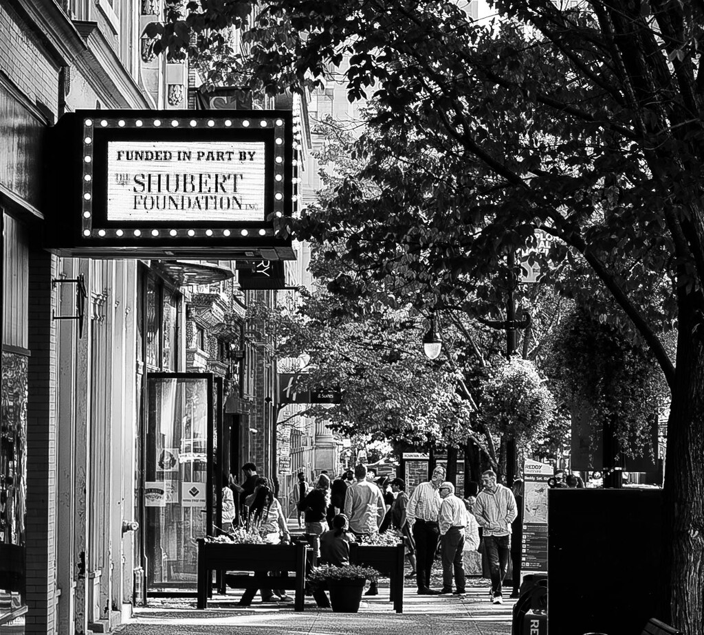 Street Scene by darchibald