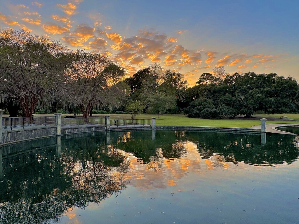 Hampton Park sunset by congaree