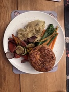 23rd Oct 2024 - Pie, veg & bubble and squeak 