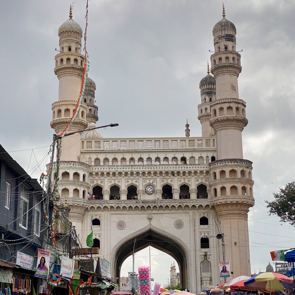 Charminar by upandrunning