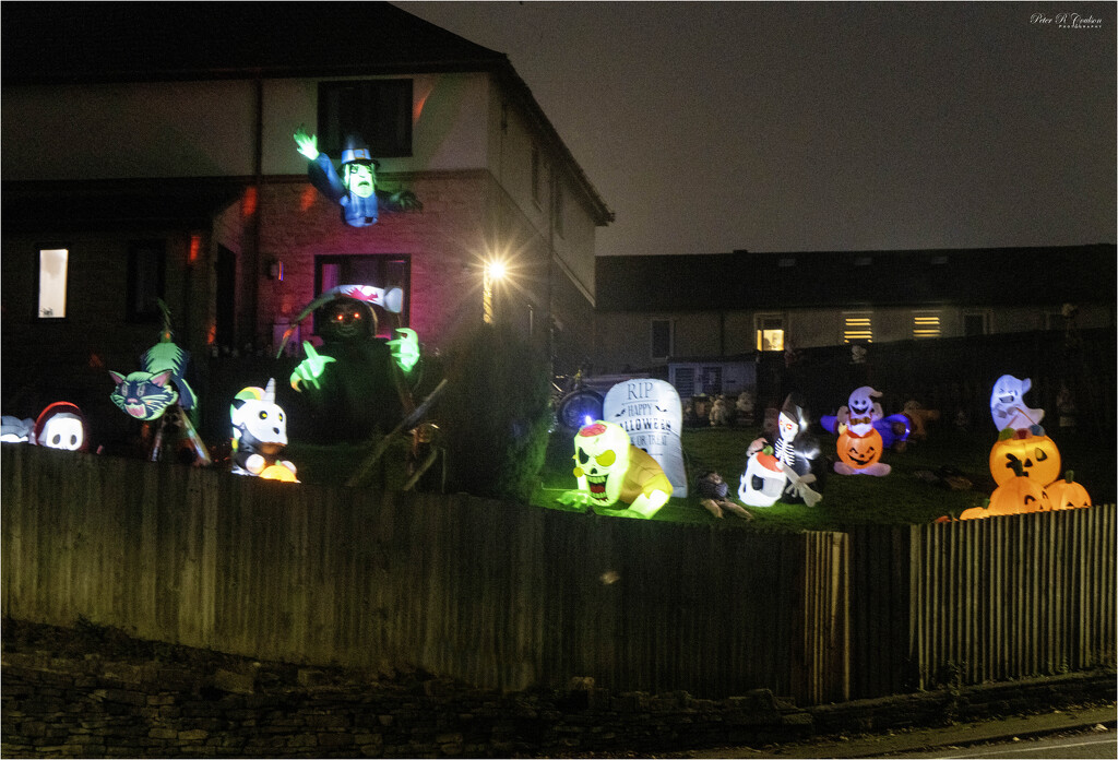 Halloween Decorations by pcoulson