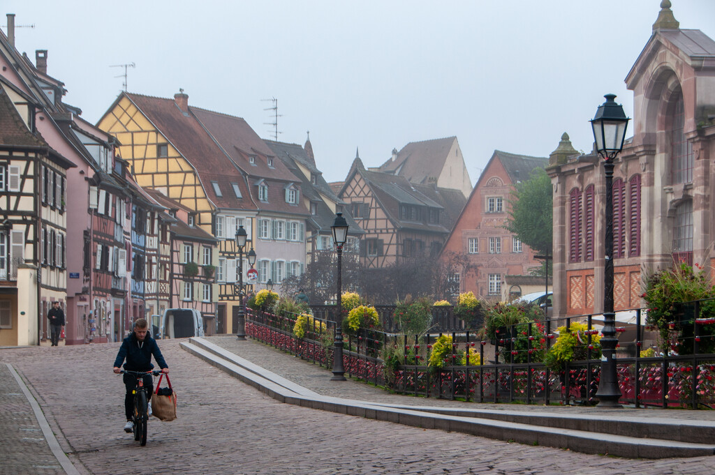 Colmar in the Fog by kwind