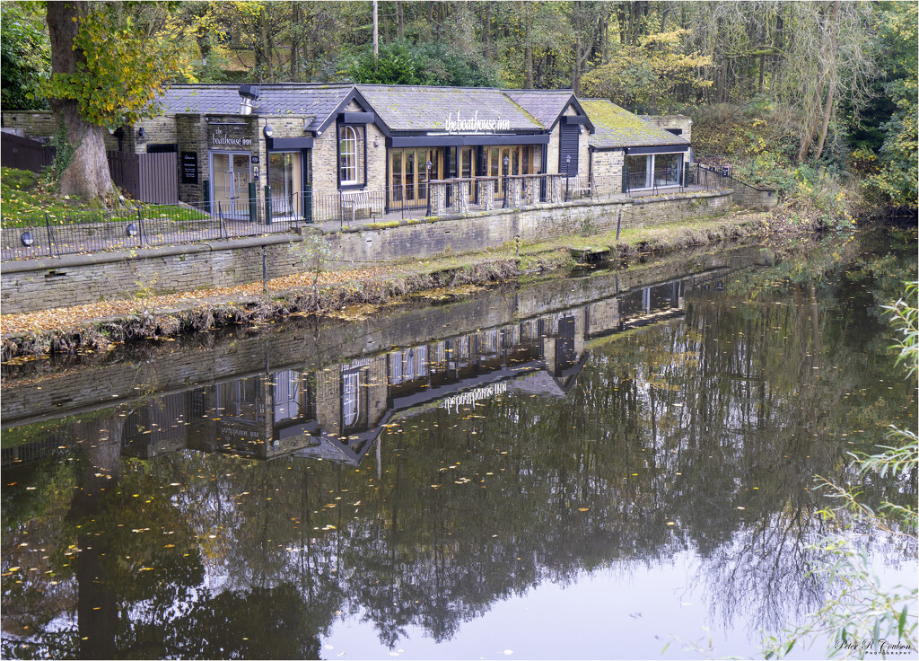 The Boathouse Inn by pcoulson