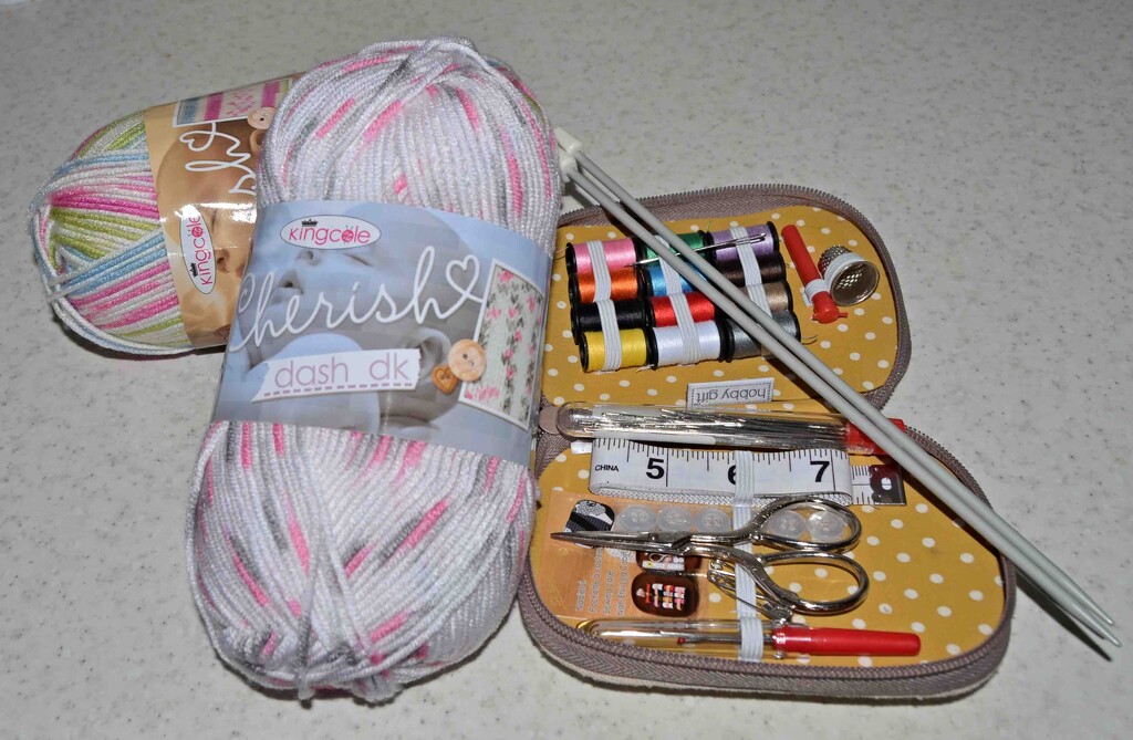 Knitting Tools by arkensiel