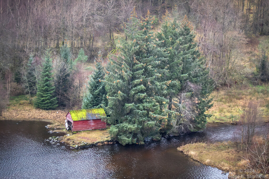 The boathouse (again) by helstor365