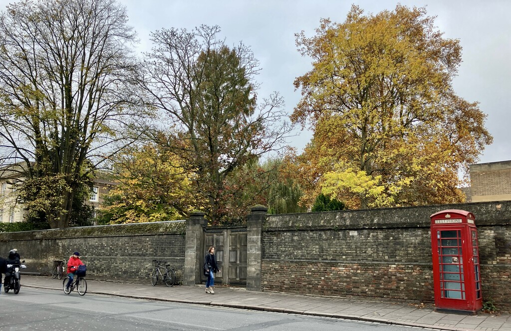 Typical Street Scene Cambridge  by foxes37