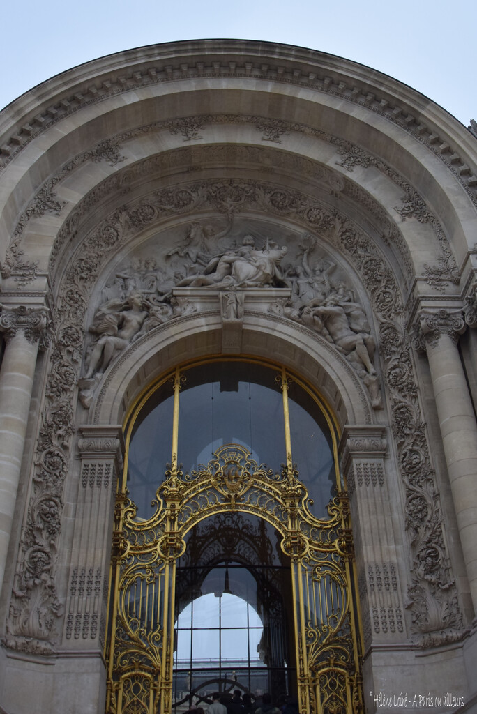 Petit Palais by parisouailleurs