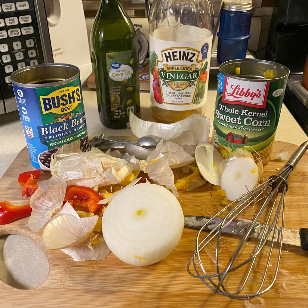 Making a mess in the kitchen by tunia