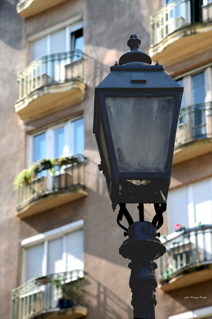 A street lamp by kork