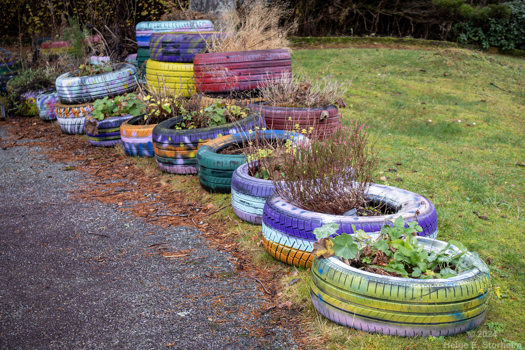 Nice flower pots by helstor365