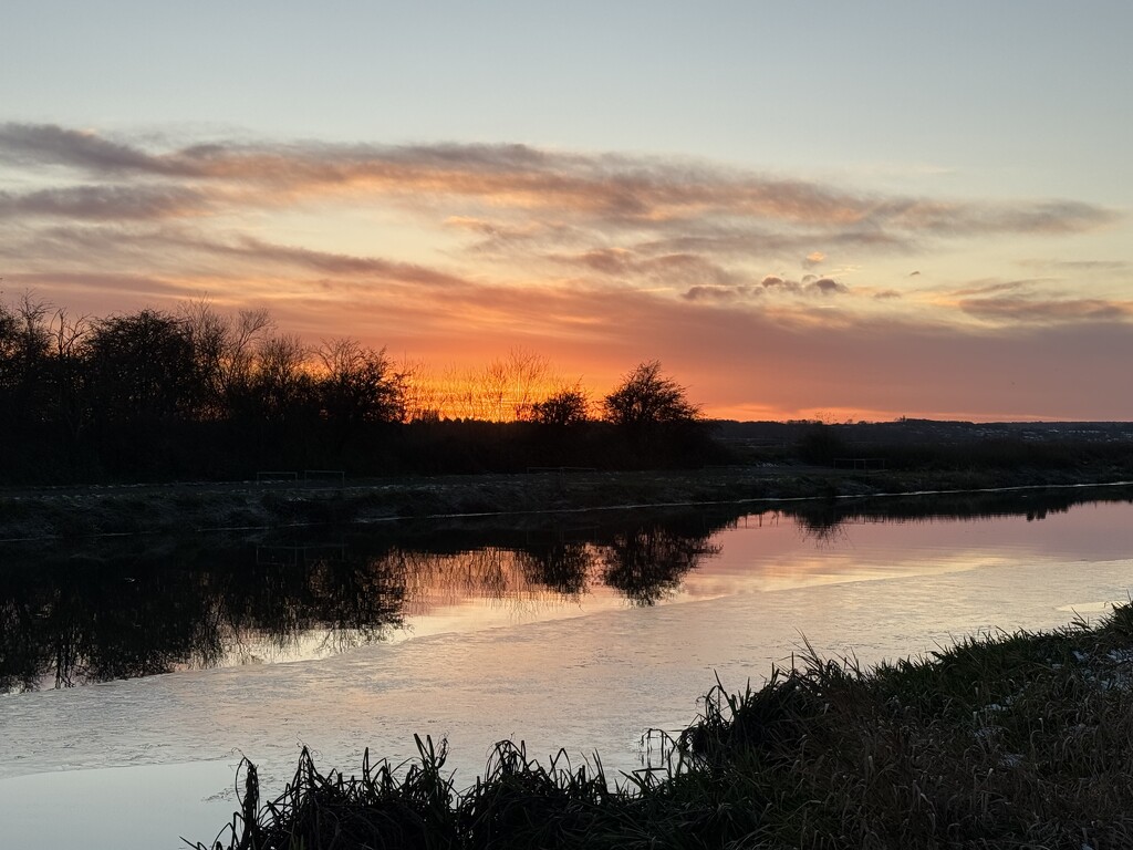 Fiskerton Sunset  by phil_sandford
