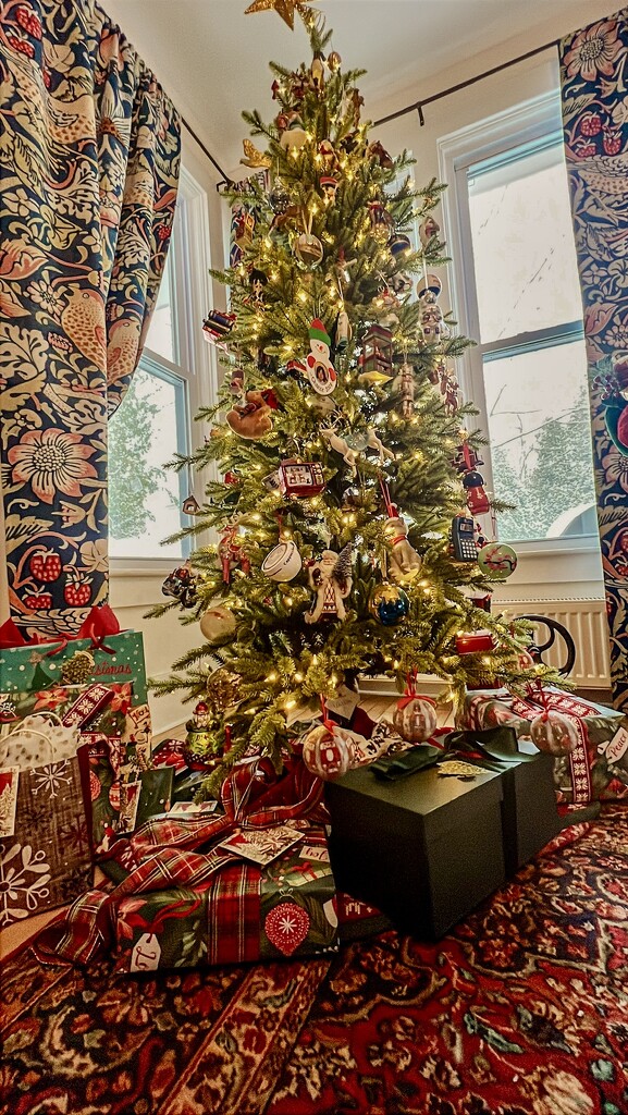 Merry Christmas by corinnec