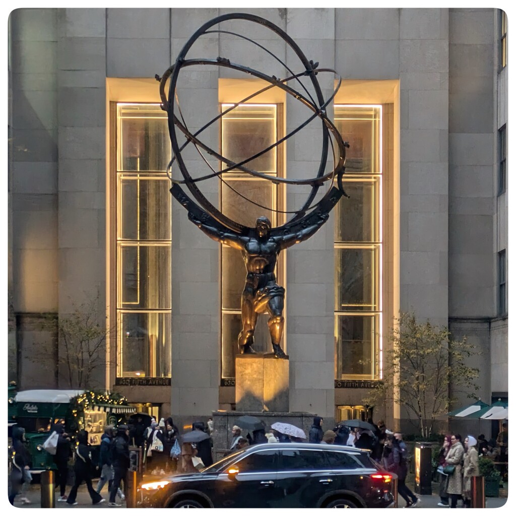 Atlas by zilli