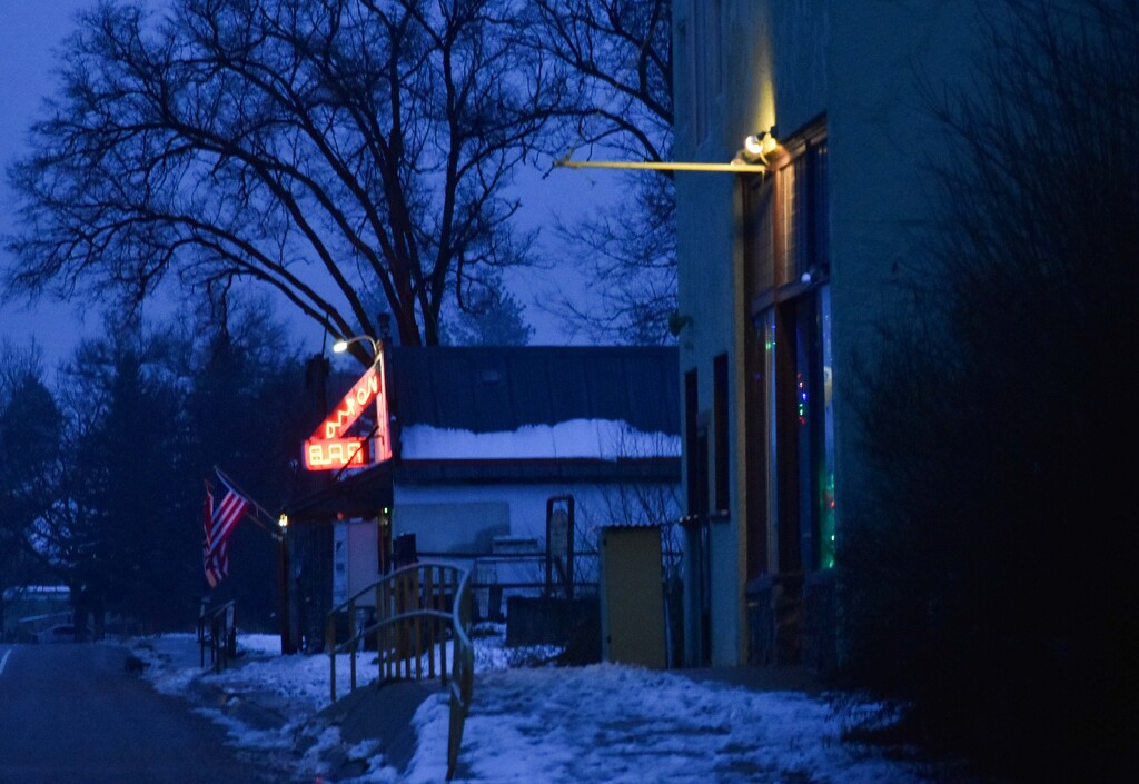 Dixon Night Life by bjywamer