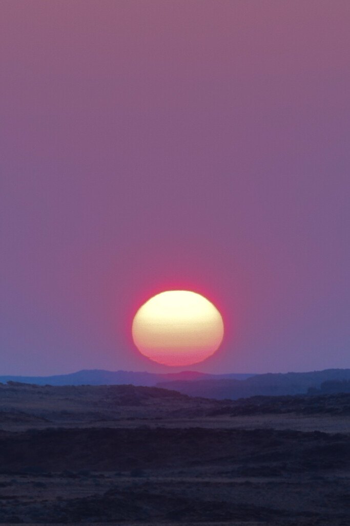 Damaraland Sunrise by jyokota