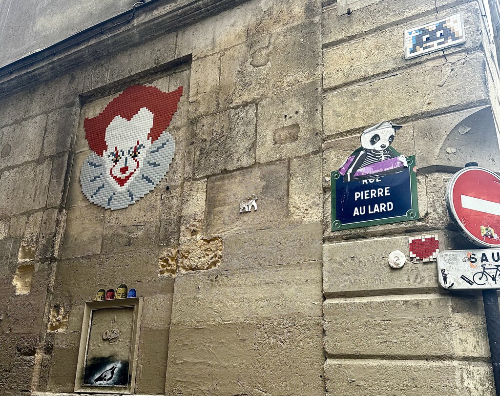 A tiny red heart rue Pierre au lard.  by cocobella