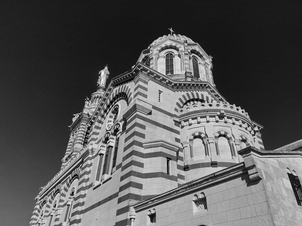 For5 Notre Dame de la Garde  by busylady