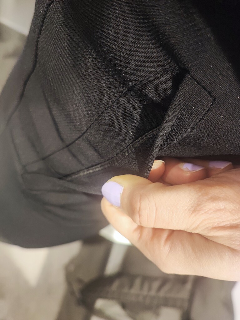 Buying new fancy pants and they have sewn pockets? Why even bother with fake pockets? by nami