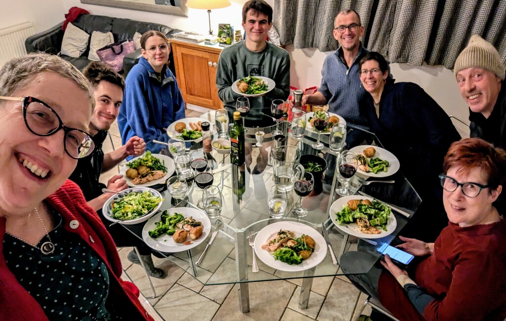 Friday dinner  by boxplayer