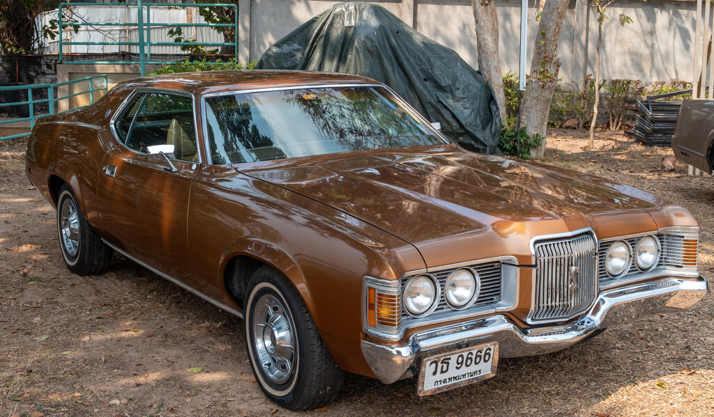 1971 Mercury Cougar XR7 by lumpiniman