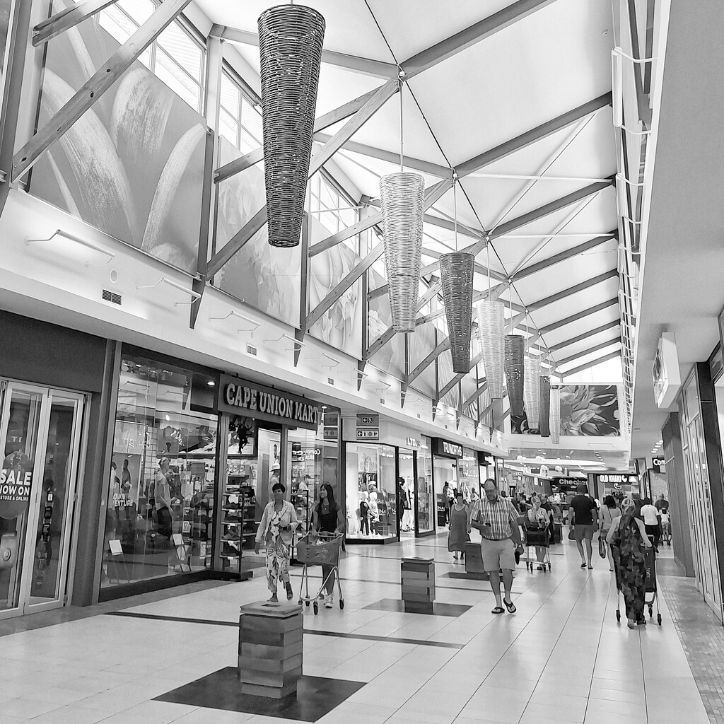 At the Mall by salza