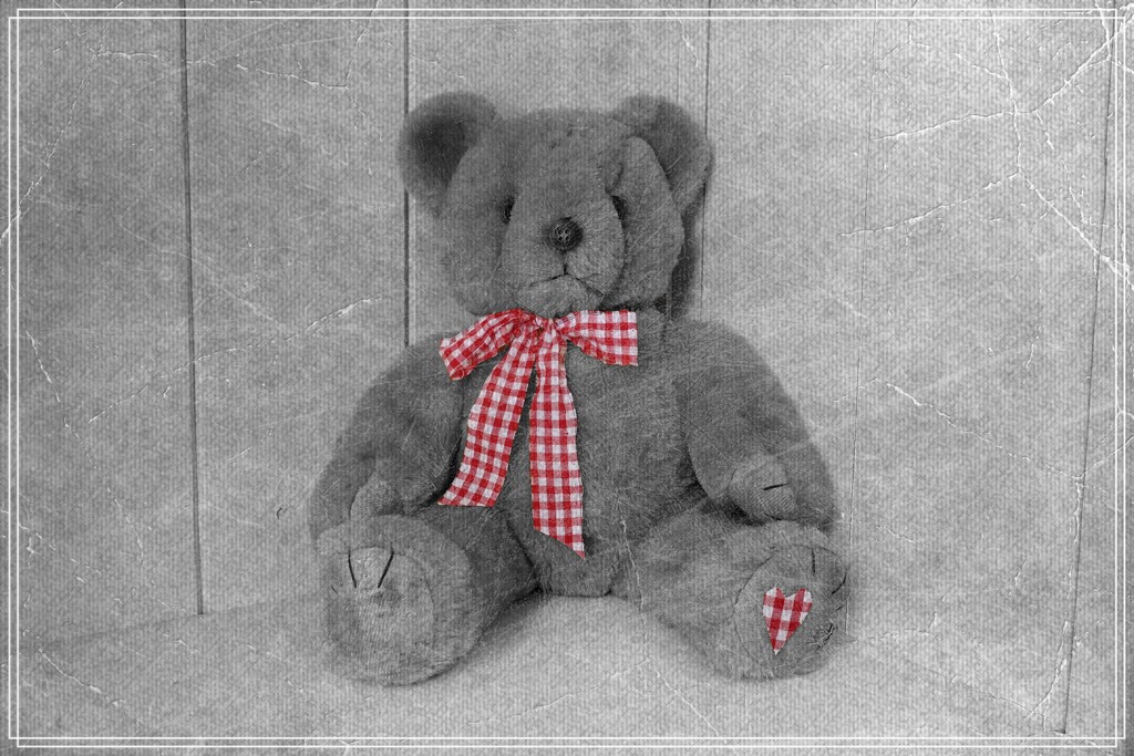 Teddy by leggzy