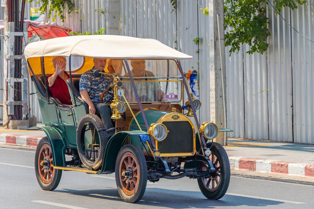 Classic Car Show Parade by lumpiniman