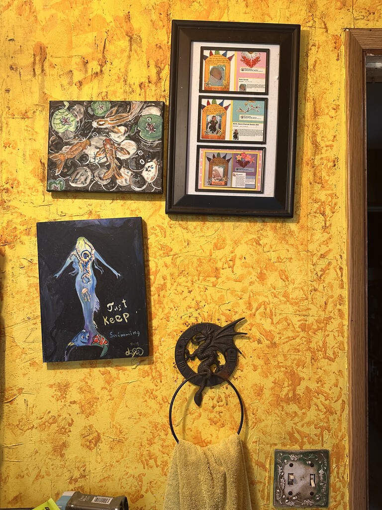 Yellow  by pandorasecho
