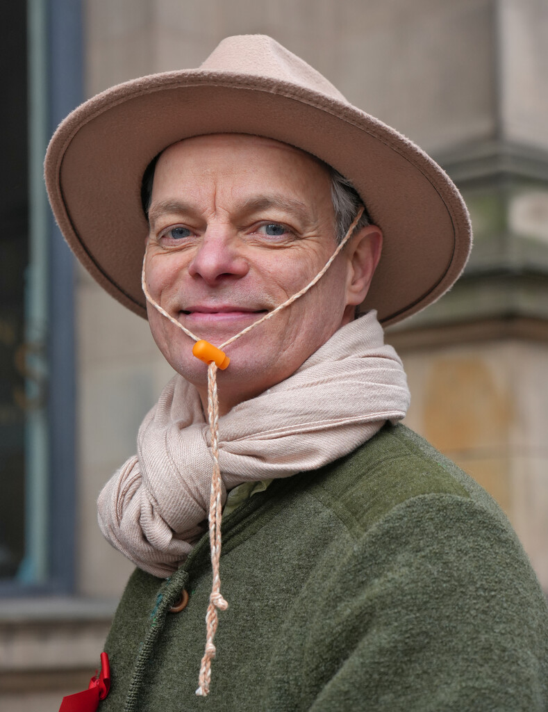 100 Strangers : Round 5 : No. 463 : Vincent by phil_howcroft
