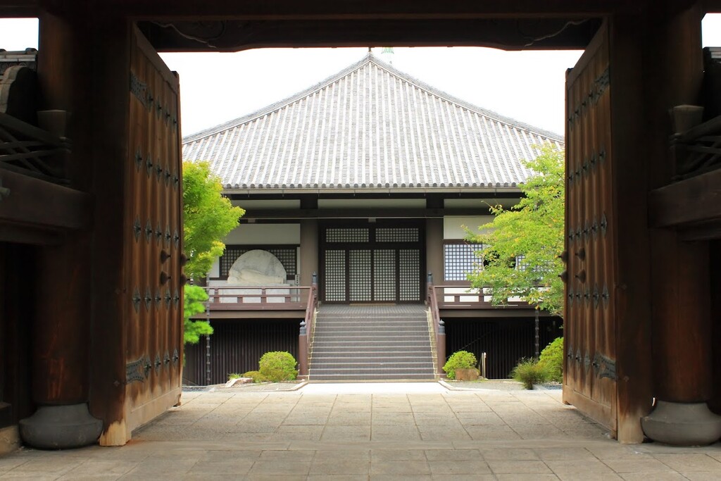 somewhere in Japan by blueberry1222