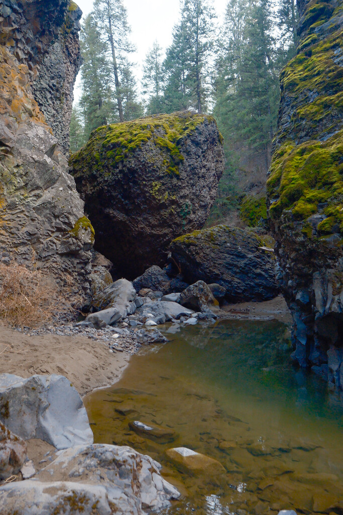 Deep Creek Canyon by josharp186