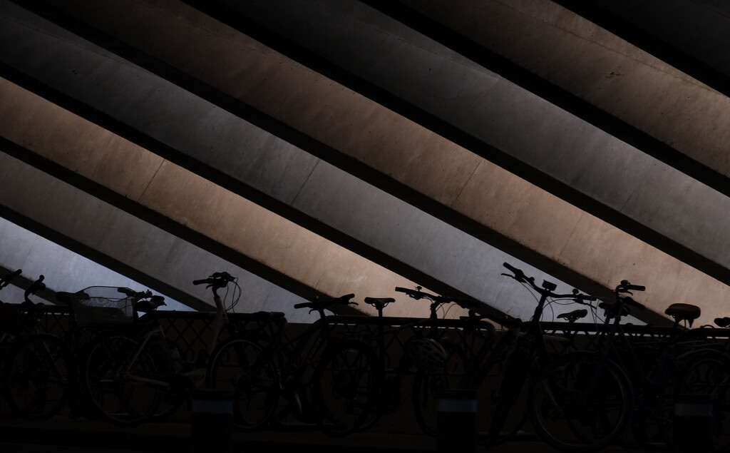 a bike at the opera (house) (20th march 2018) by minsky365
