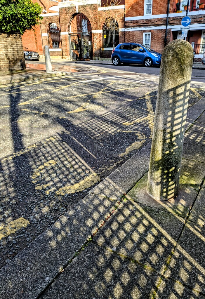 All about the shadows  by boxplayer