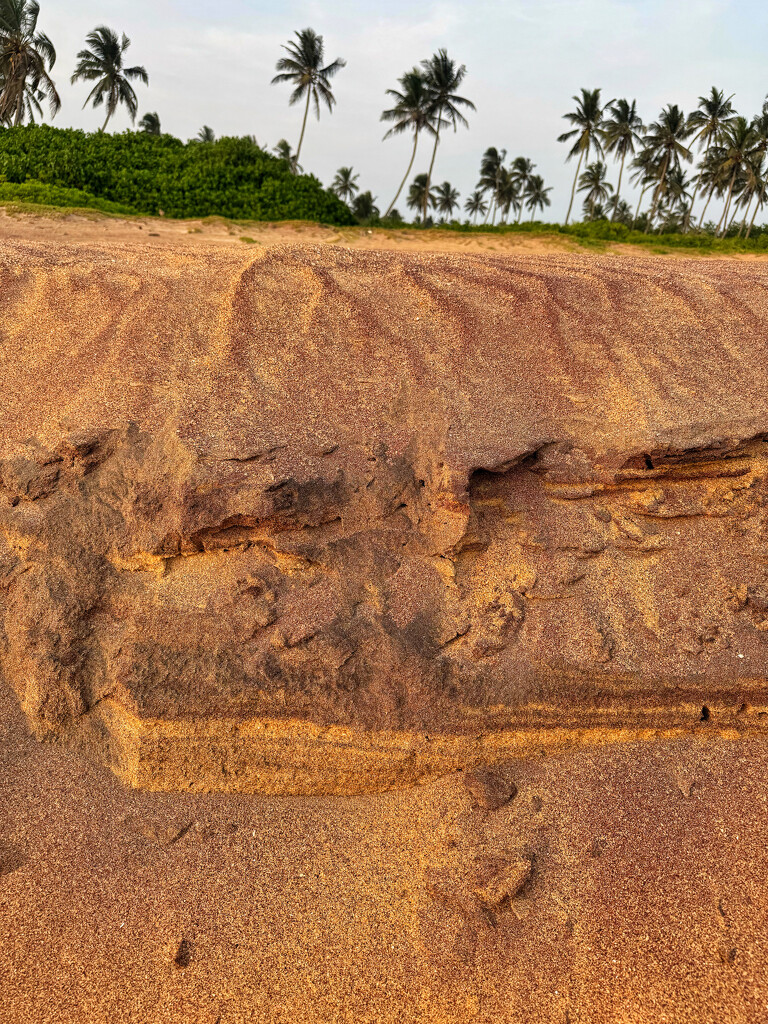 Cliff of sand.  by cocobella
