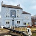 Pub by the Lock