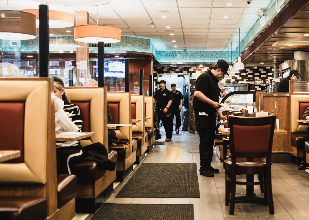NYC Lunch Break by kellyanngray