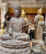 9th Apr 2025 - Gangaramaya Buddhas. 