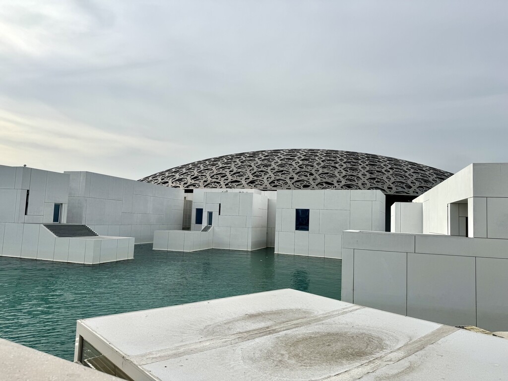 A museum among water.  by cocobella