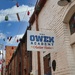 Banner Overhead