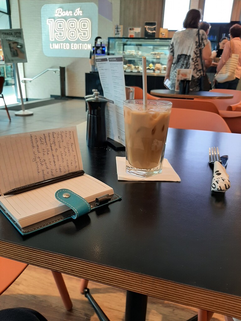 Coffee and Lunch  by mozette