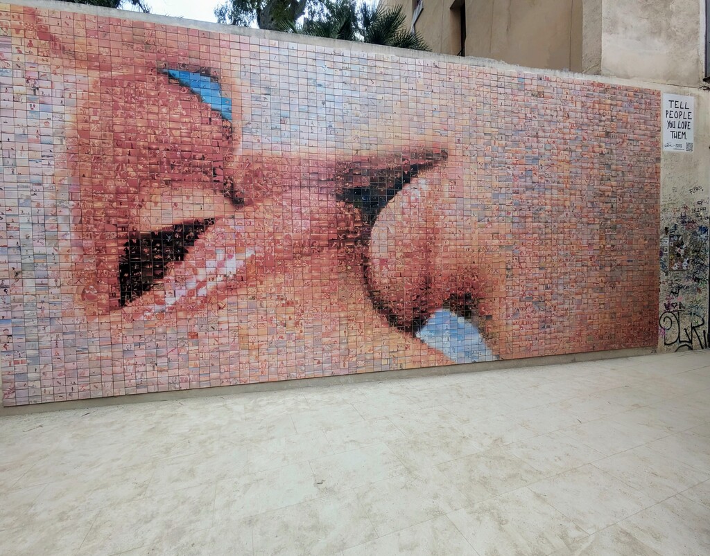 The World Begins with Every Kiss by zilli