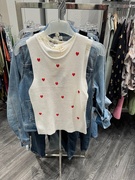 26th May 2025 - Tiny red hearts. 